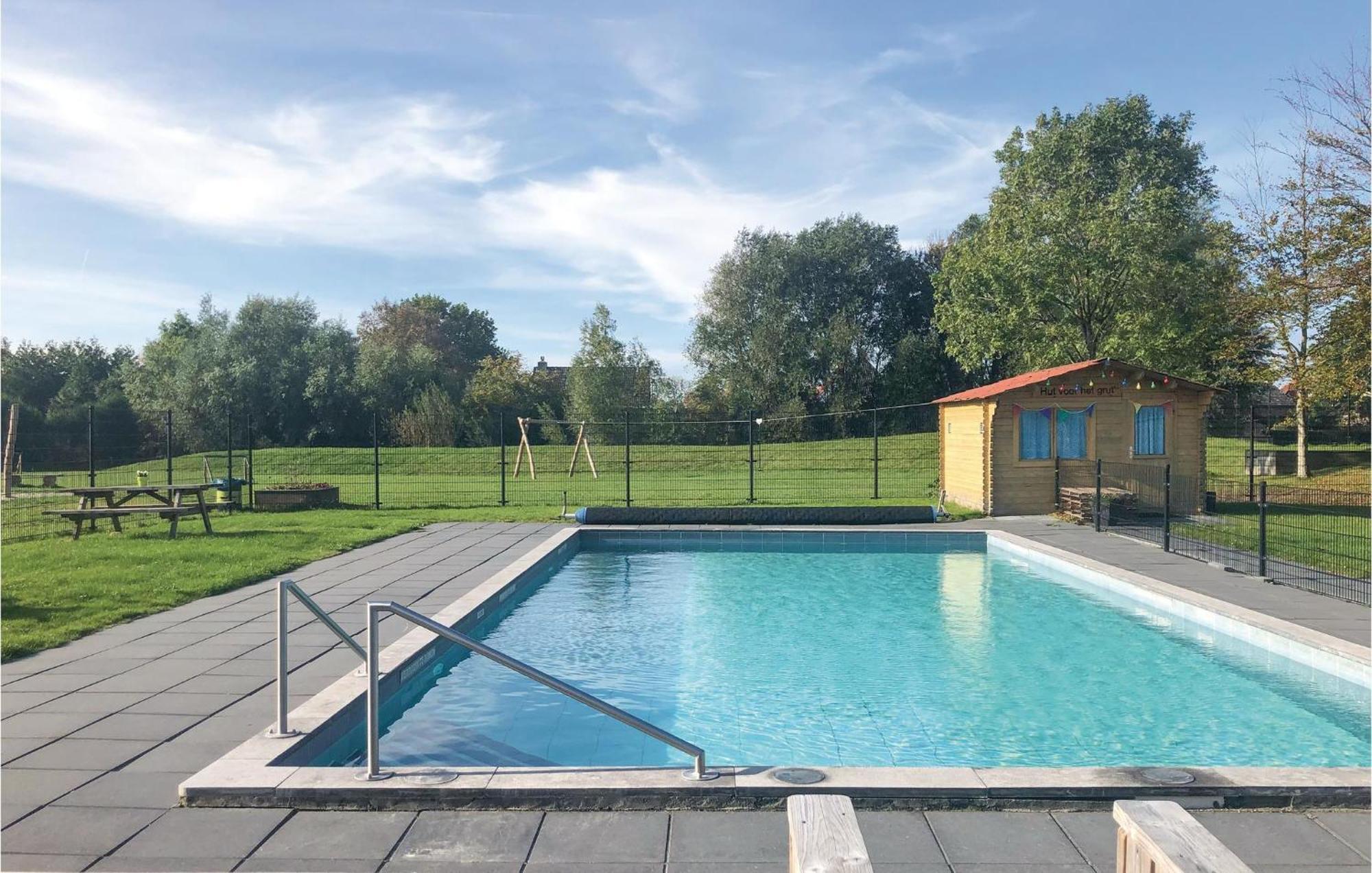 Lovely Home In Tzummarum With Wifi Exterior foto